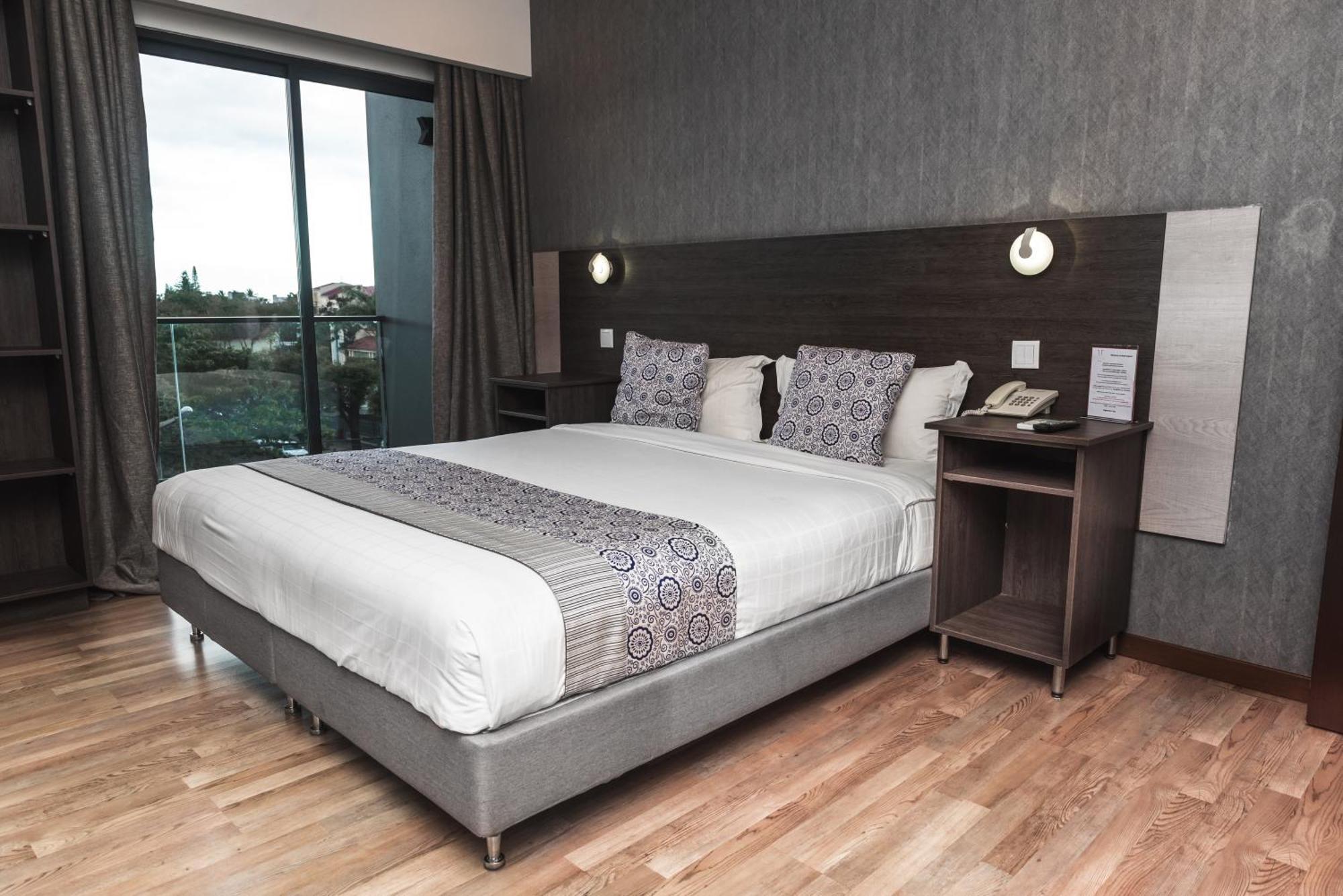 Hotel Kapital Maputo Ngoại thất bức ảnh