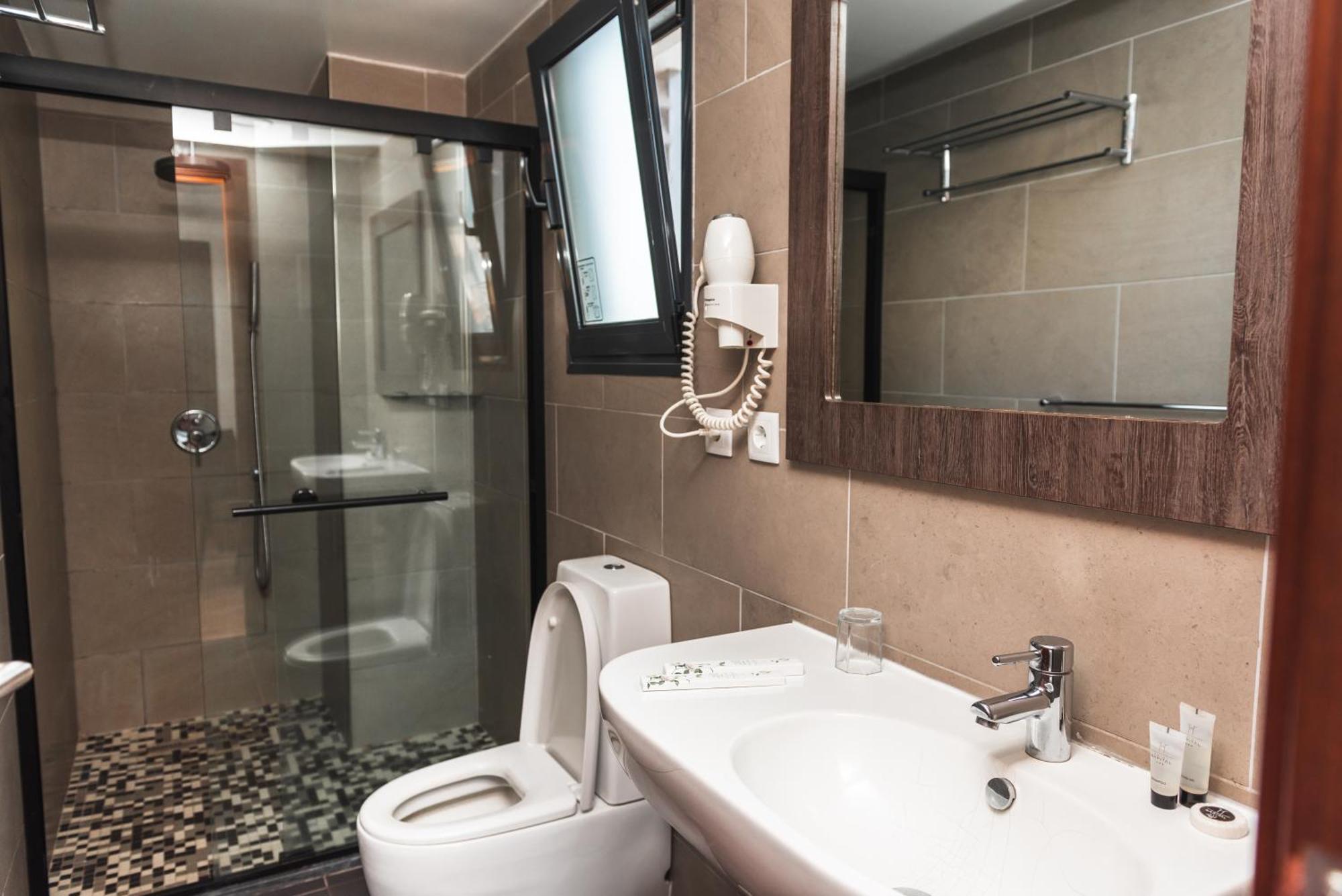 Hotel Kapital Maputo Ngoại thất bức ảnh