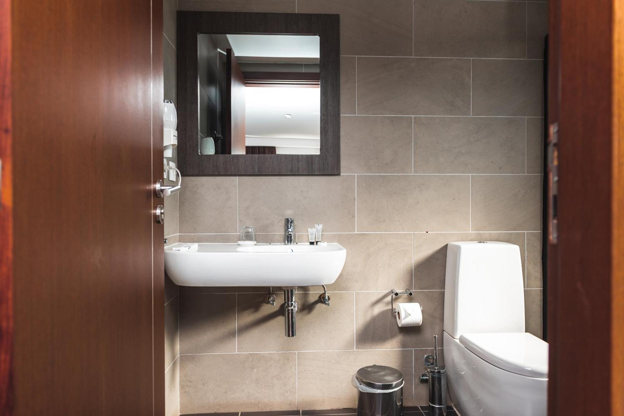 Hotel Kapital Maputo Ngoại thất bức ảnh