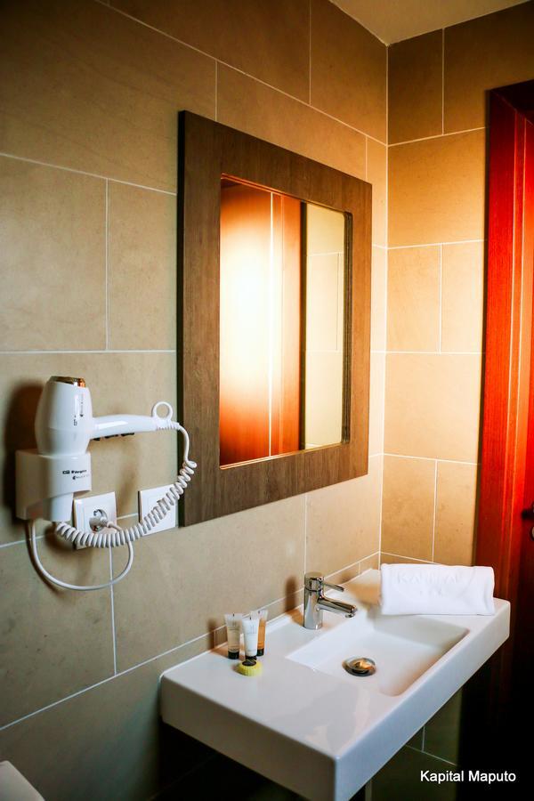 Hotel Kapital Maputo Ngoại thất bức ảnh